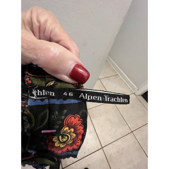 Original Alpen Trachten Black Green Red Floral Striped Dirndl Skirt Lace Trim 46 - Picture 8 of 8